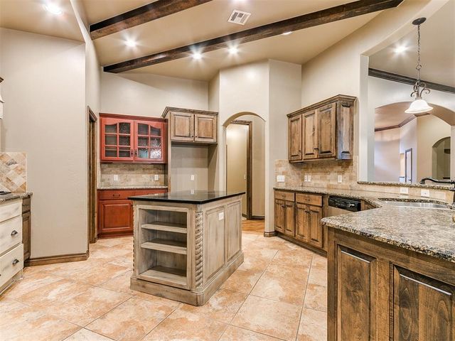 154 Evermay Drive, Edmond, OK 73013