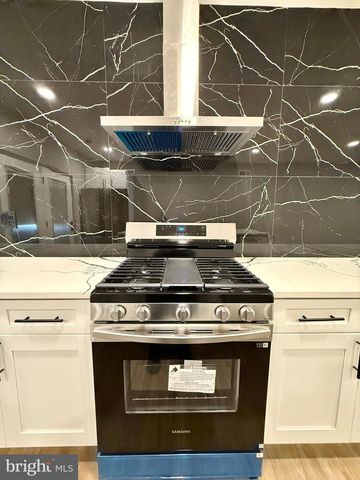 2058 E AUBURN ST, Philadelphia, PA 19134