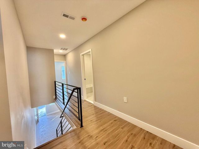 2058 E AUBURN ST, Philadelphia, PA 19134