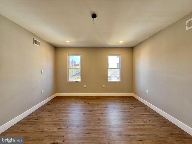 2058 E AUBURN ST, Philadelphia, PA 19134