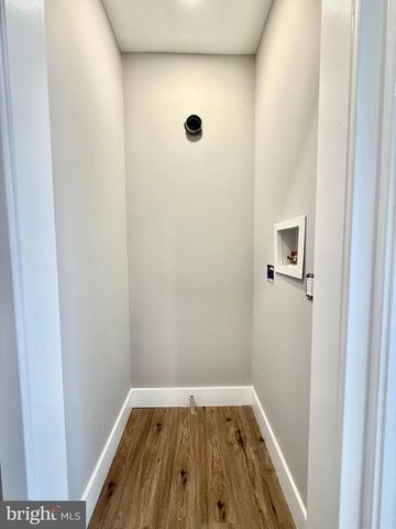 2058 E AUBURN ST, Philadelphia, PA 19134