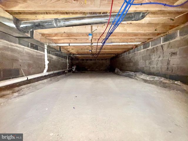 2058 E AUBURN ST, Philadelphia, PA 19134