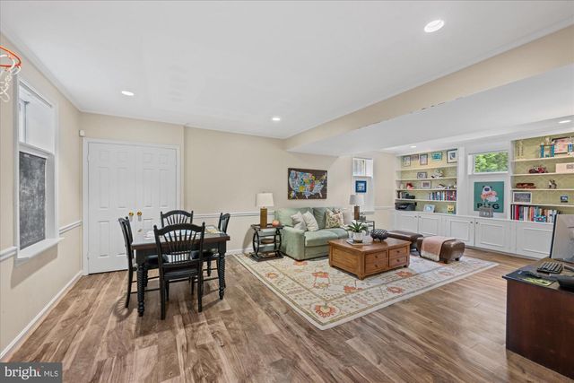 8308 RIVER FALLS DR, Potomac, MD 20854