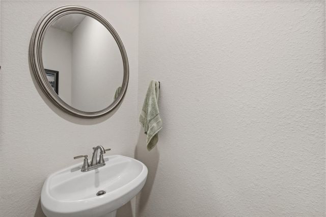 1563 Road 66114, Dayton, TX 77535