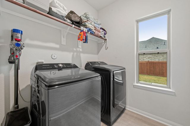 1563 Road 66114, Dayton, TX 77535