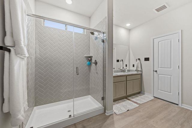 1563 Road 66114, Dayton, TX 77535