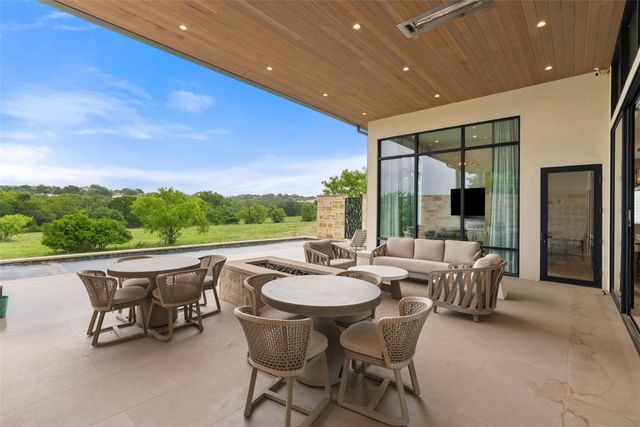 814 The Trails PKWY, Horseshoe Bay, TX 78657