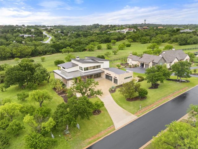 814 The Trails PKWY, Horseshoe Bay, TX 78657