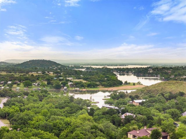 814 The Trails PKWY, Horseshoe Bay, TX 78657