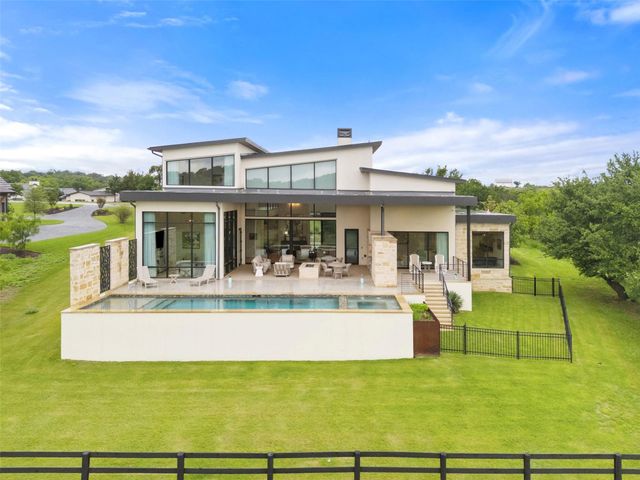 814 The Trails PKWY, Horseshoe Bay, TX 78657