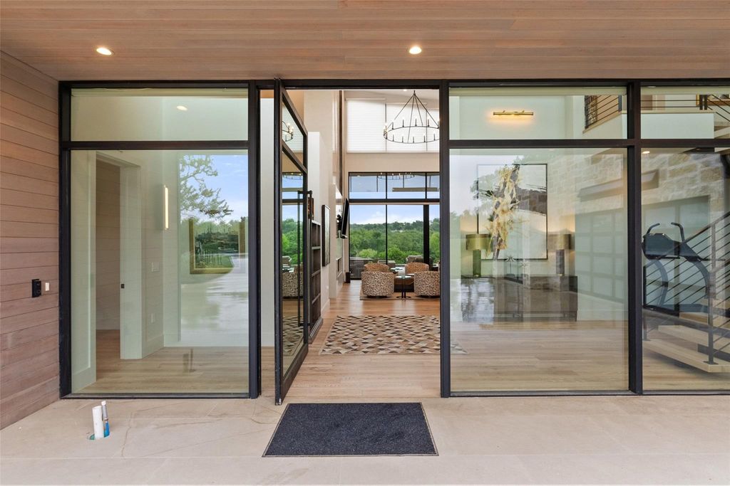 814 The Trails PKWY, Horseshoe Bay, TX 78657
