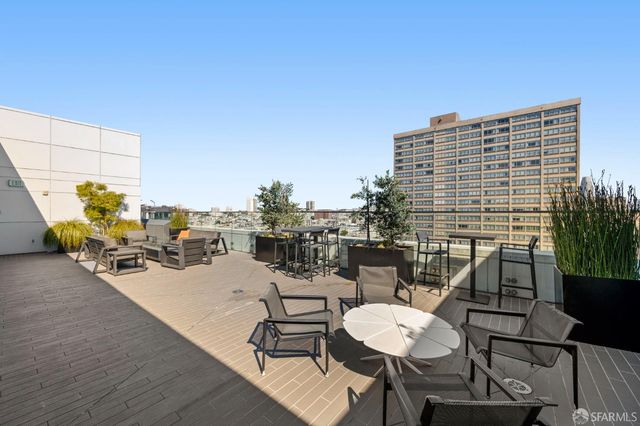 1688 Pine Street W409, San Francisco, CA 94109