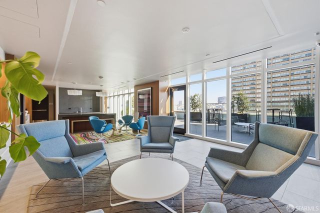 1688 Pine Street W409, San Francisco, CA 94109