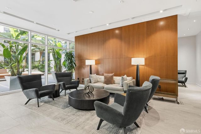 1688 Pine Street W409, San Francisco, CA 94109