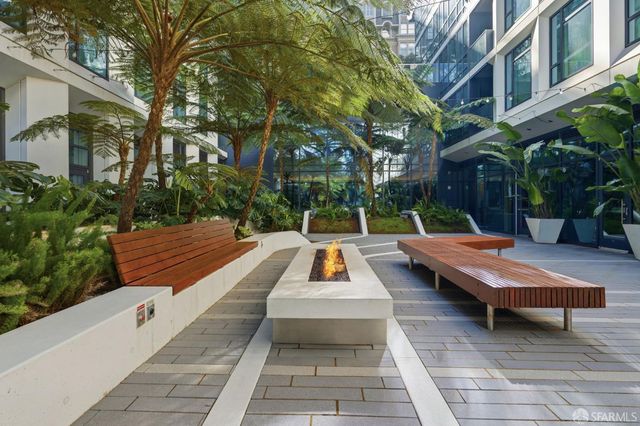 1688 Pine Street W409, San Francisco, CA 94109