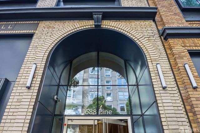 1688 Pine Street W409, San Francisco, CA 94109