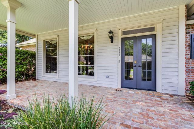 203 Autumn Oak Bend, Lafayette, LA 70508