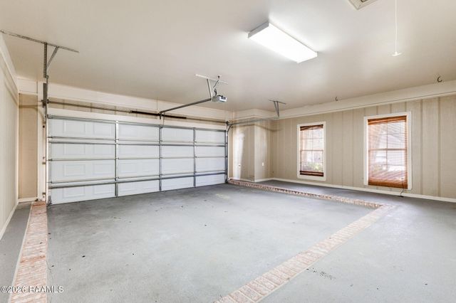 203 Autumn Oak Bend, Lafayette, LA 70508