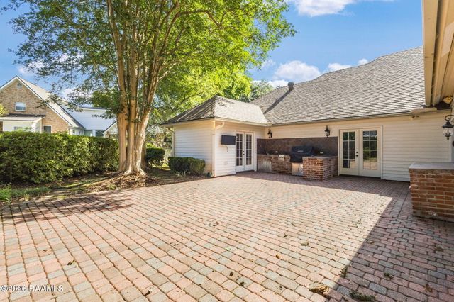 203 Autumn Oak Bend, Lafayette, LA 70508