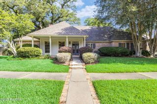 203 Autumn Oak Bend, Lafayette, LA 70508