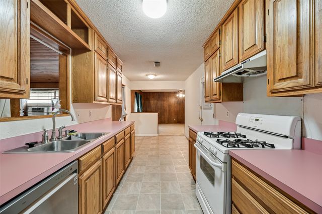 507 Apollo Drive, Denton, TX 76209