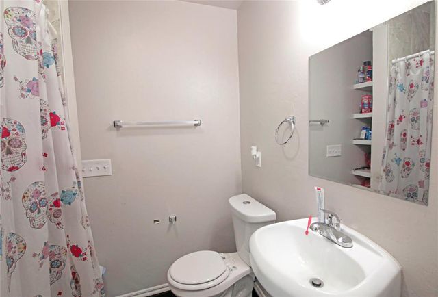 216 SE 40th Street, Oklahoma City, OK 73129