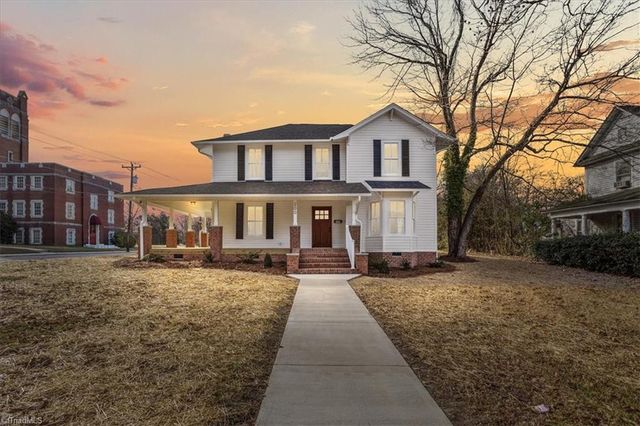 200 Salem Street, Thomasville, NC 27360