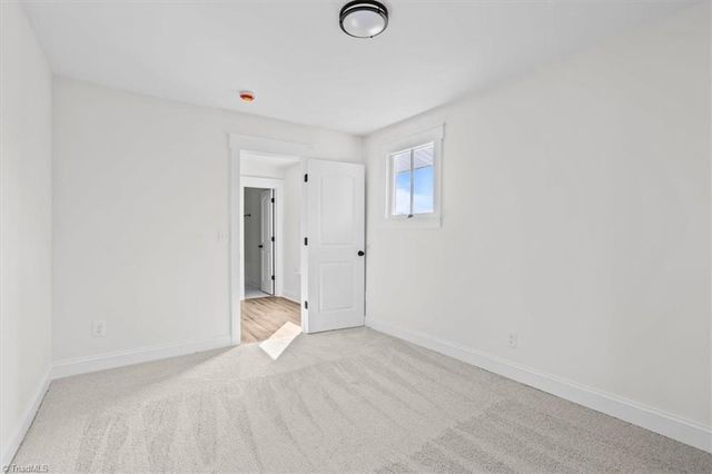 200 Salem Street, Thomasville, NC 27360