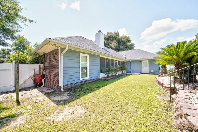 3304 Hummingbird Court, Phenix City, AL 36867