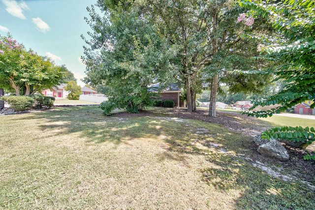 3304 Hummingbird Court, Phenix City, AL 36867