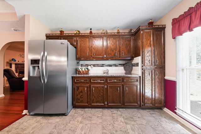 3304 Hummingbird Court, Phenix City, AL 36867
