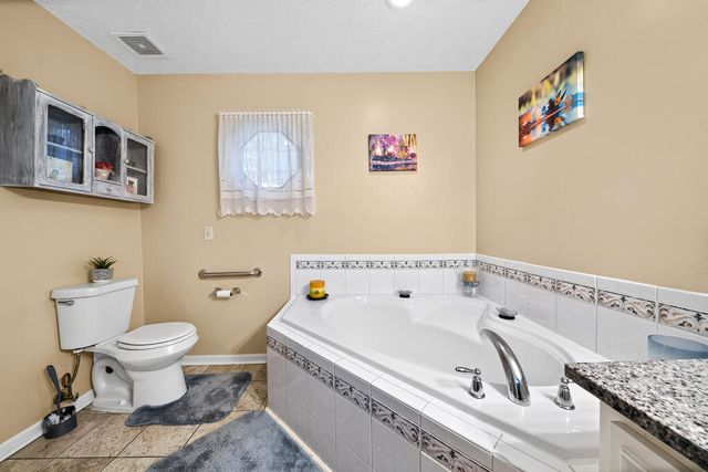3304 Hummingbird Court, Phenix City, AL 36867