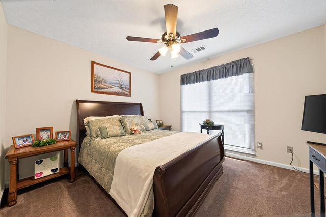 3304 Hummingbird Court, Phenix City, AL 36867