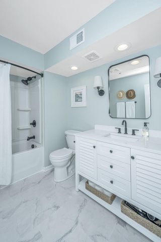 152 W Mariners Cay Drive 152, Folly Beach, SC 29439