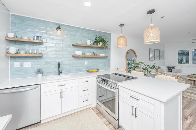 152 W Mariners Cay Drive 152, Folly Beach, SC 29439