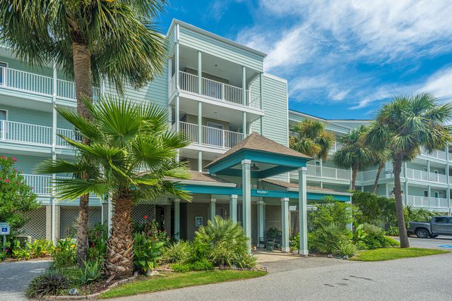 152 W Mariners Cay Drive 152, Folly Beach, SC 29439