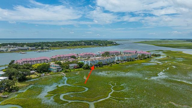 152 W Mariners Cay Drive 152, Folly Beach, SC 29439