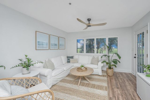 152 W Mariners Cay Drive 152, Folly Beach, SC 29439