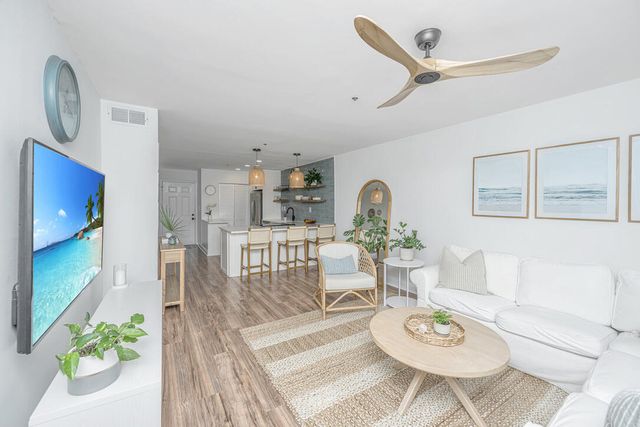 152 W Mariners Cay Drive 152, Folly Beach, SC 29439