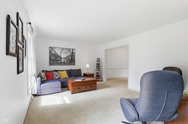 10426 Lasalle Road, Carmel, IN 46033