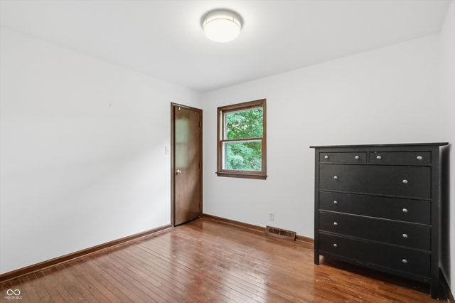 10426 Lasalle Road, Carmel, IN 46033