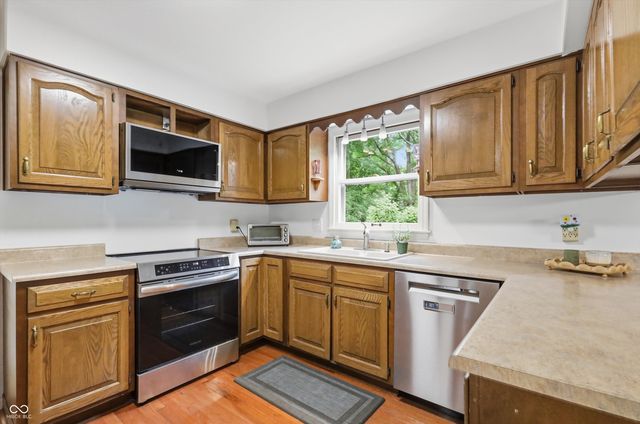 10426 Lasalle Road, Carmel, IN 46033