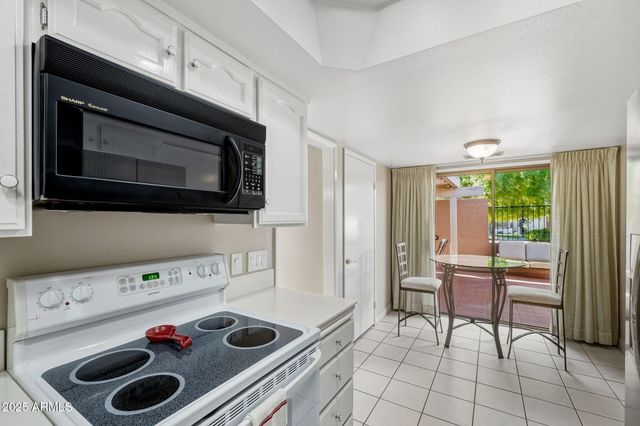 234 LEISURE WORLD --, Mesa, AZ 85206