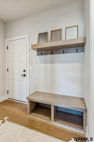 3640 S 218th Avenue, Elkhorn, NE 68022