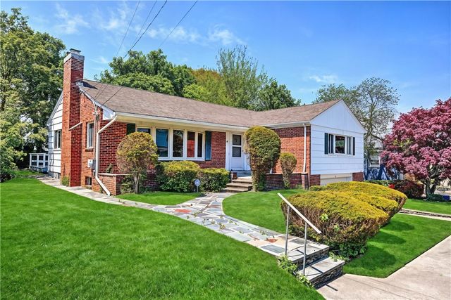 25 Brookway Road, Providence, RI 02906
