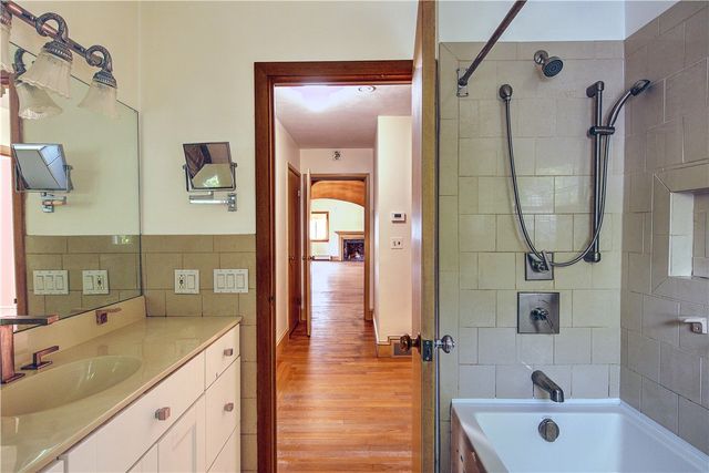 25 Brookway Road, Providence, RI 02906