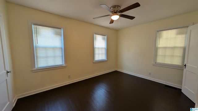 336 MCPHERSON AVENUE, Midfield, AL 35228