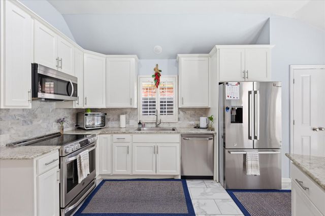 9427 Ponderosa Trail, Irving, TX 75063