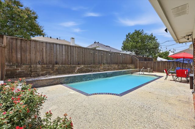 9427 Ponderosa Trail, Irving, TX 75063