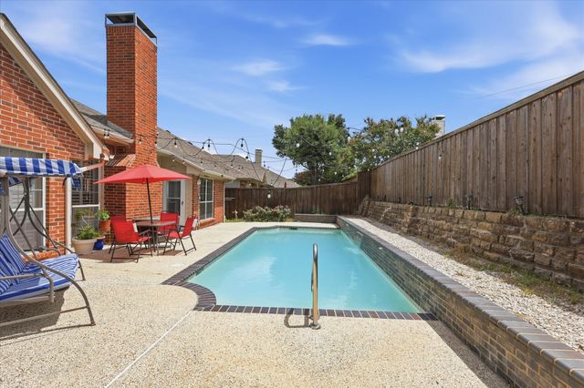 9427 Ponderosa Trail, Irving, TX 75063